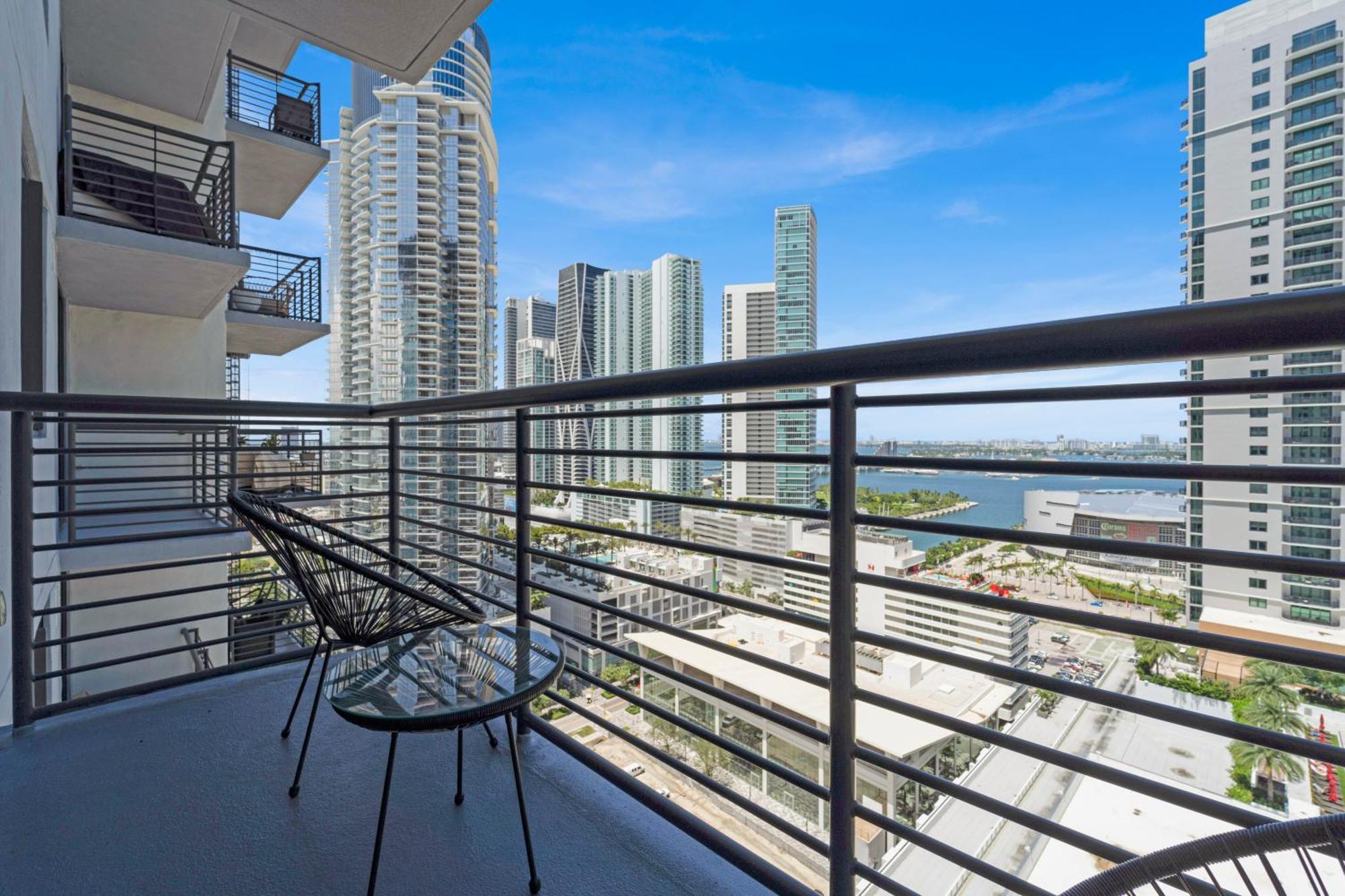 Devereaux Miami Luxury One-Bedroom And Studios Kültér fotó