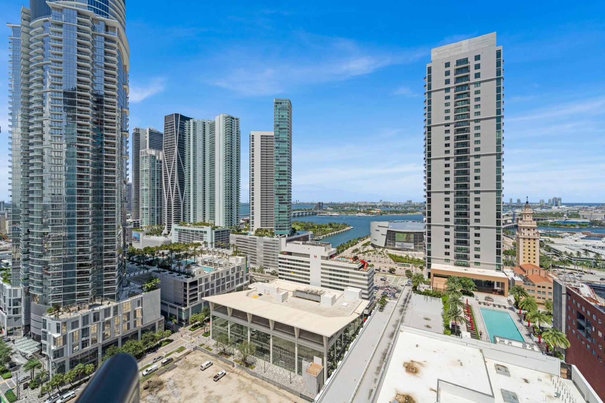 Devereaux Miami Luxury One-Bedroom And Studios Kültér fotó